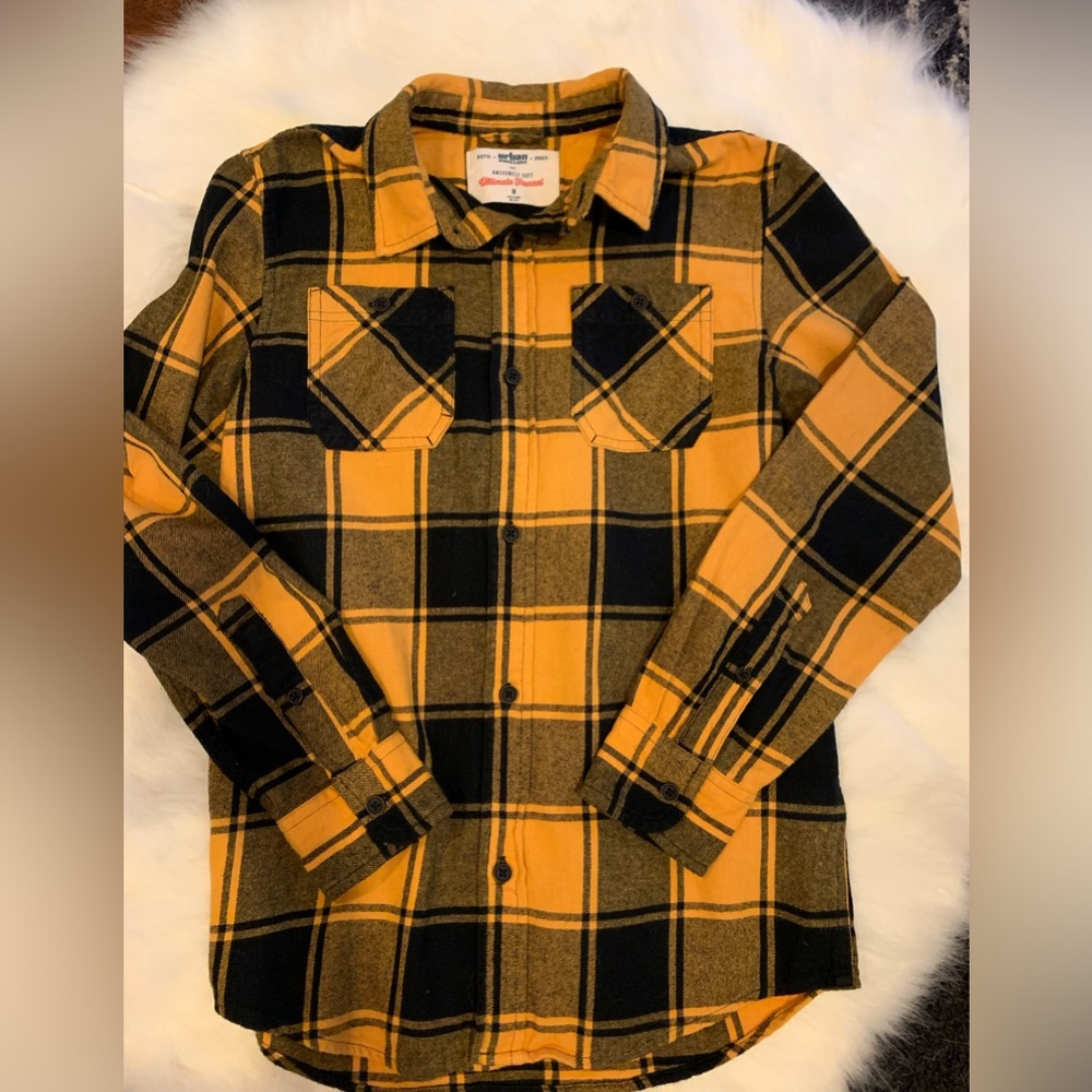 🌻Urban Pipeline Boy’s Extra Soft Flannel Shirt NWOT Size M